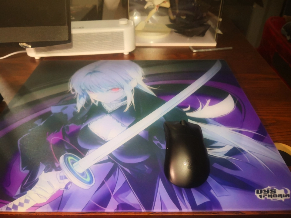 Alfombrilla de ratón de vidrio - Mouse Bungee Spring reseña y precio