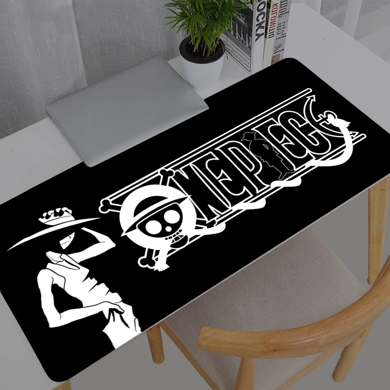Alfombrilla de ratón de Anime  - Gaming Accessories Gamer reseña y precio